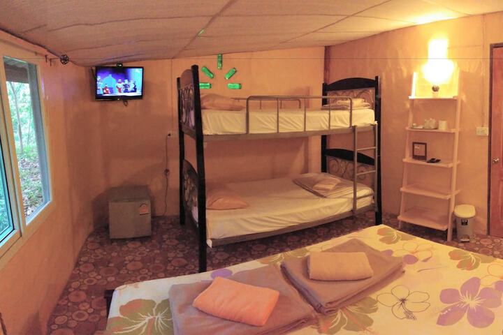 Room 30 of 60
