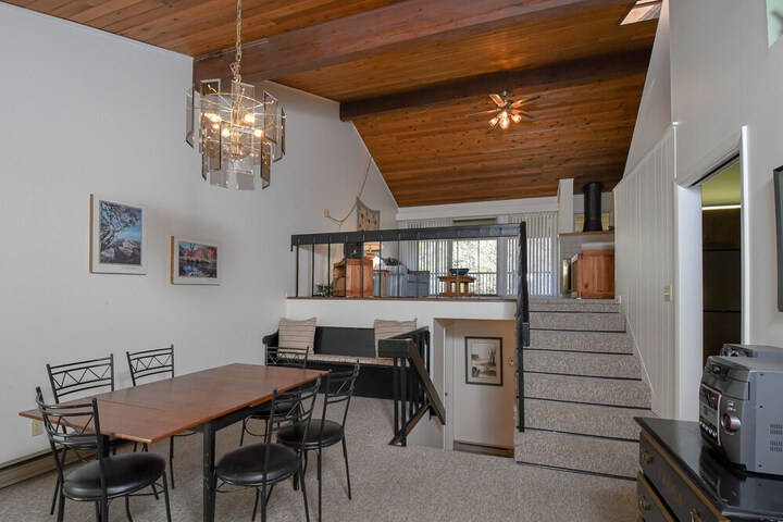 Four Hooppole South Condo B7 Holiday Home in Oakland, MD