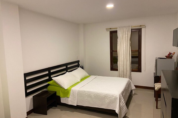 Room 8 of 24