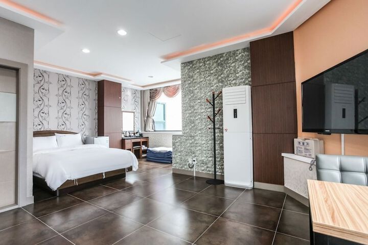 Room 41 of 88