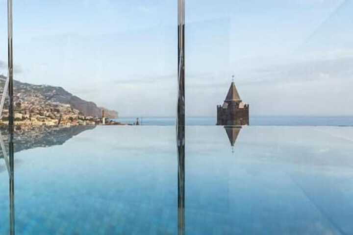 Pool 28 of 75