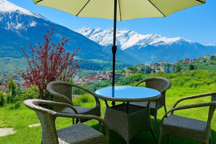 Himalayan Crescent 2 Bedroom Luxury independent Villas Manali