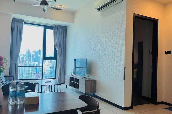 Room 65 of 134
