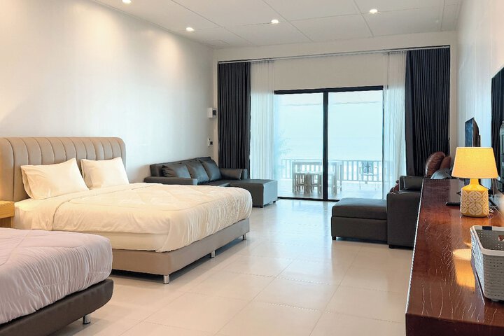 Room 14 of 47