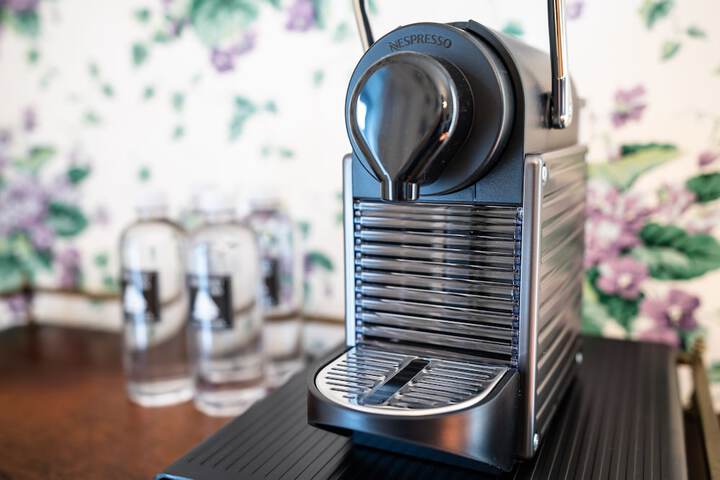 Breakfast/Coffee Service 45 of 102