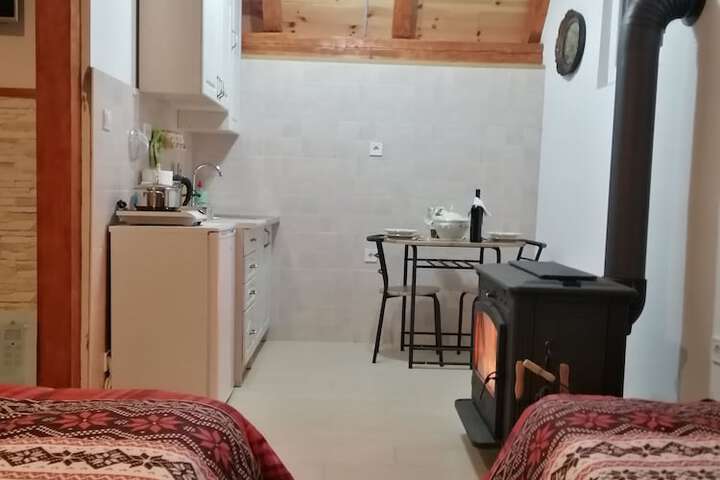Room 15 of 40