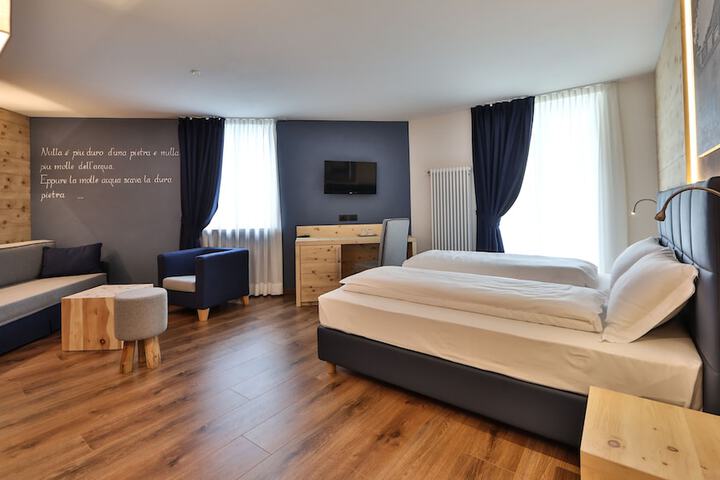 Room 6 of 60