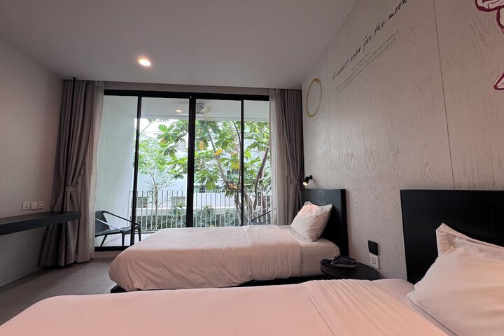Room 30 of 115