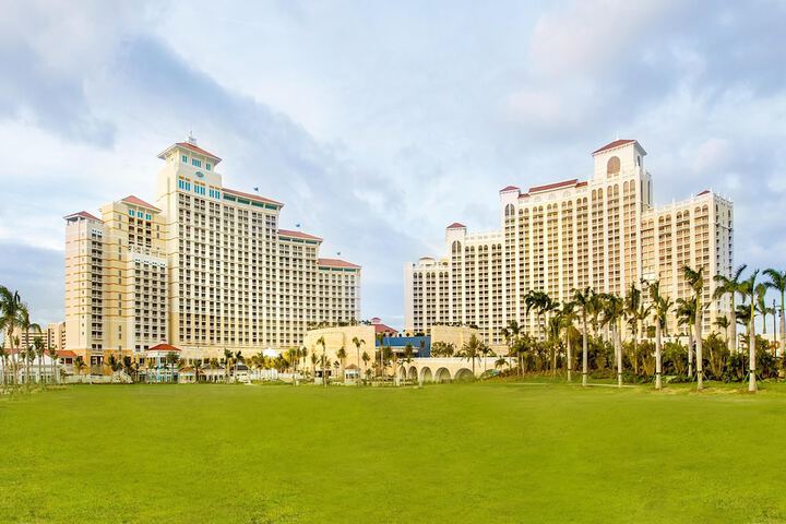 Hotel 279 of 293