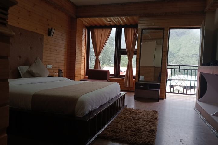 Room 29 of 46