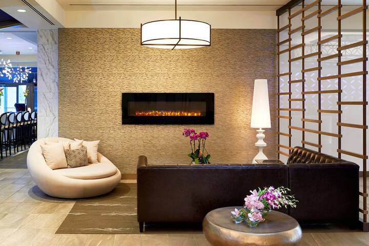 Hotel Lobby