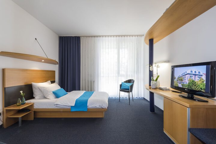 Room 14 of 44