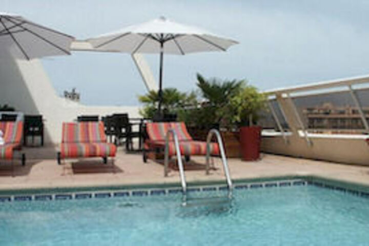 Image of Hotel New Christina