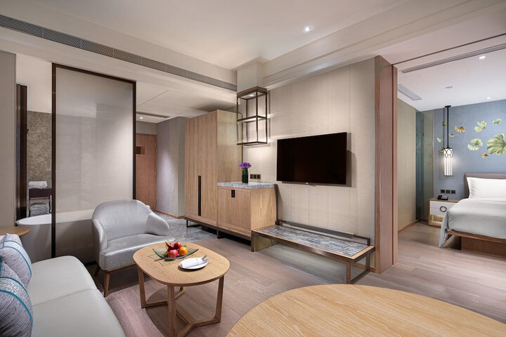Room amenity