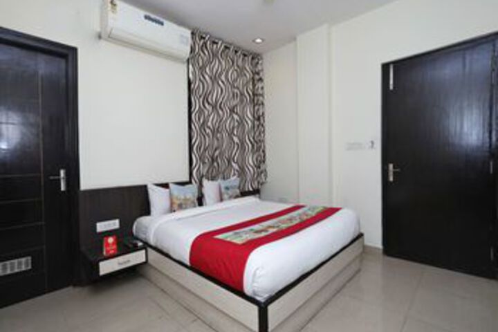 OYO 9139 Hotel Jaipur Pride
