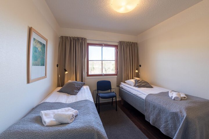 Room 17 of 49