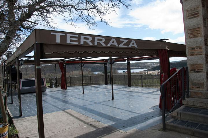 Terrace/Patio 34 of 34