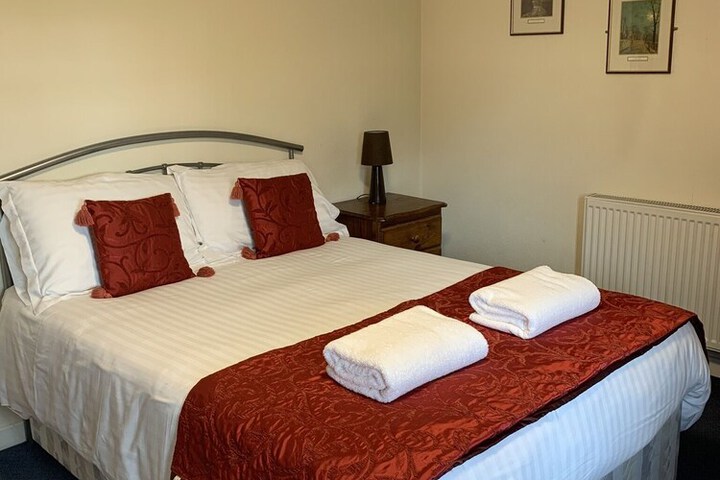 Room 6 of 40