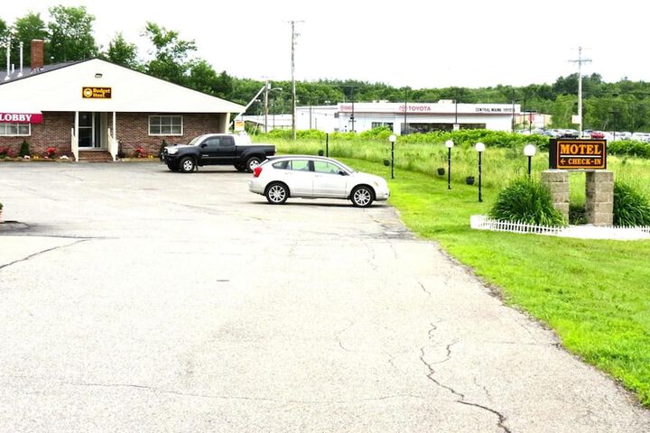 Property Grounds 18 of 21