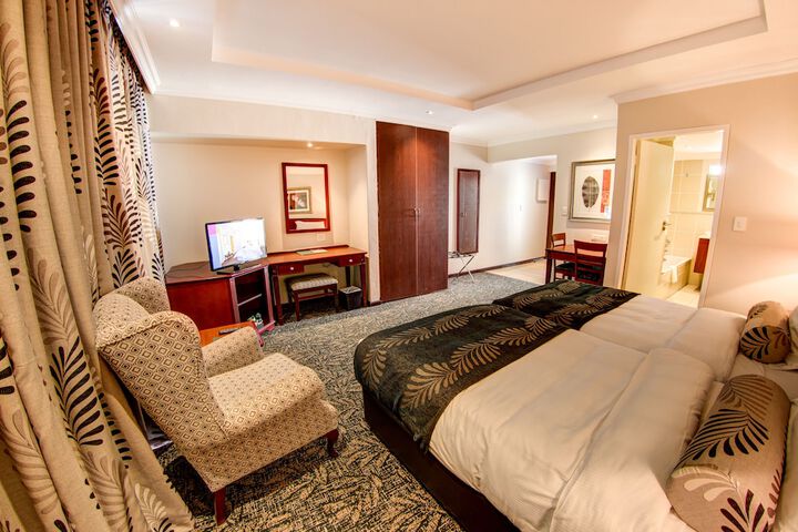 Room 6 of 20