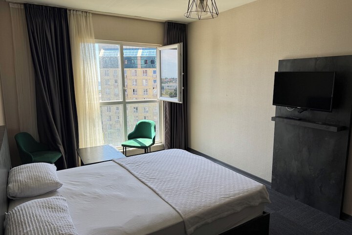 Room 7 of 21