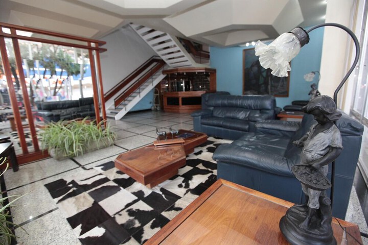 Room 7 of 22