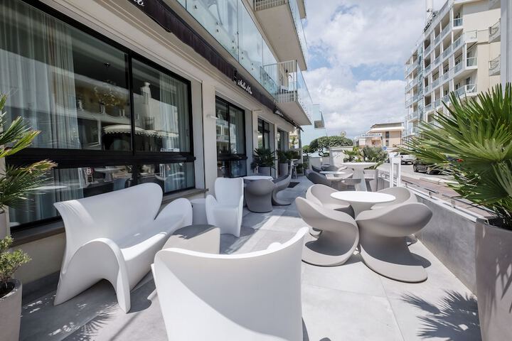 Terrace/Patio 109 of 129