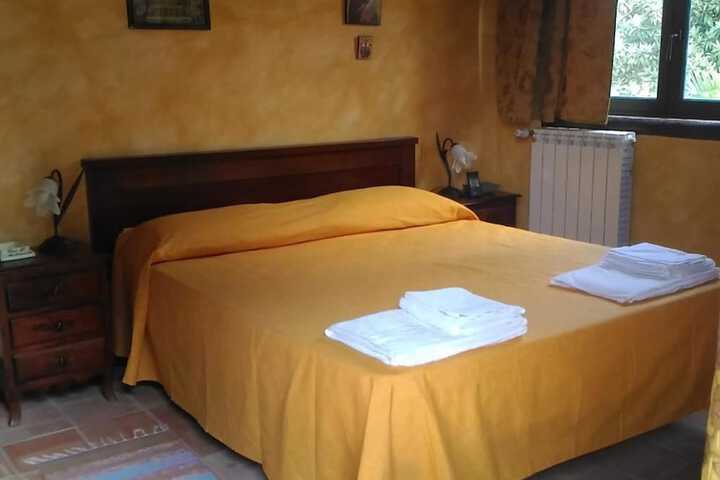 Room 32 of 34