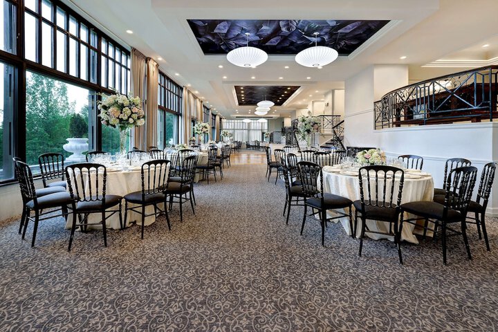 Indoor wedding