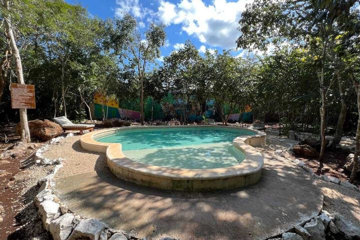 Pool 16 of 38