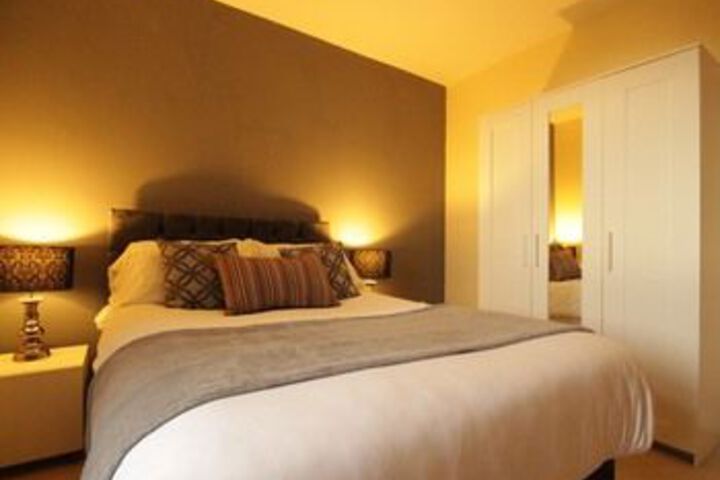 Room 18 of 34