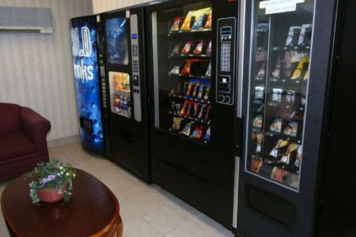Snack bar