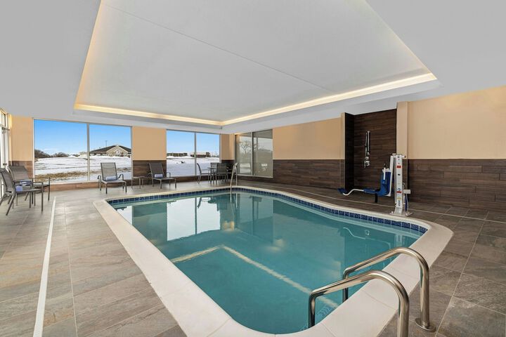 Swimming pool at Fairfield by Marriott Inn & Suites Dixon