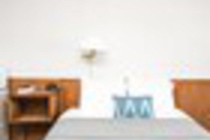 Room 59 of 510