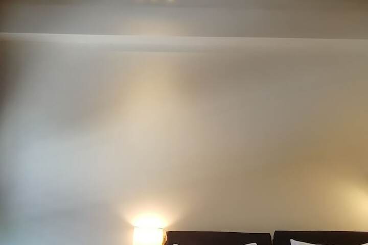 Room 30 of 74
