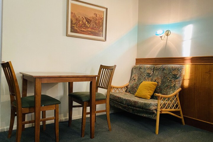 Room 7 of 31