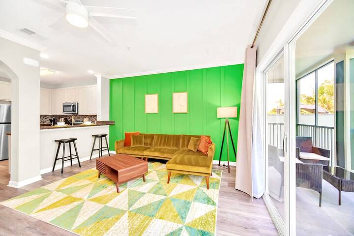 Room 2 of 27