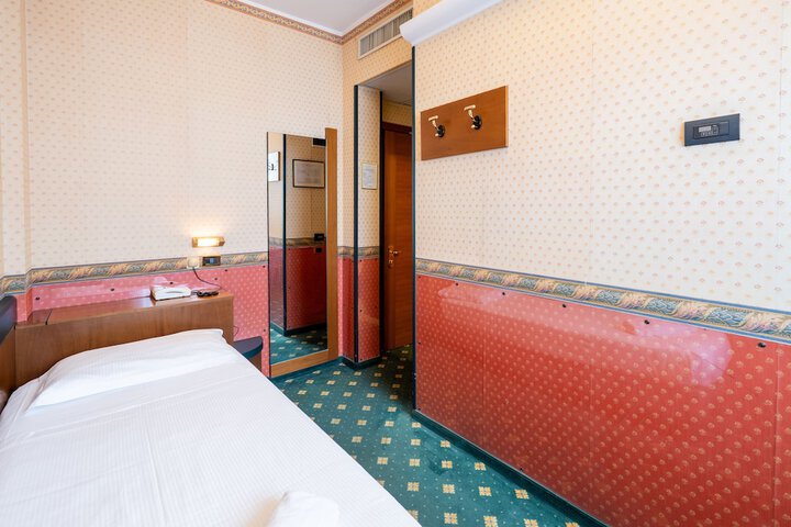 Room 39 of 101