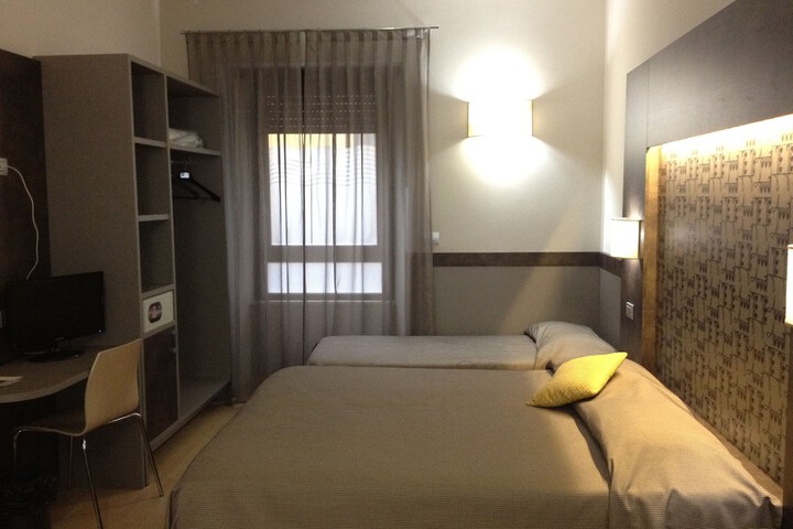 Room 12 of 56