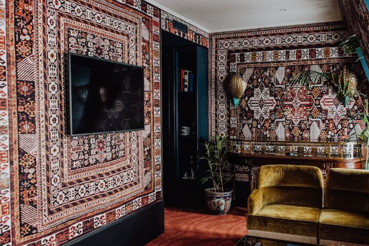Room 43 of 87