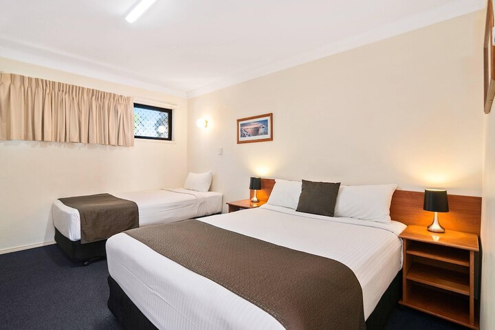Room 20 of 38