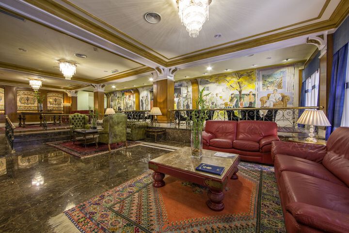 Hotel Lobby