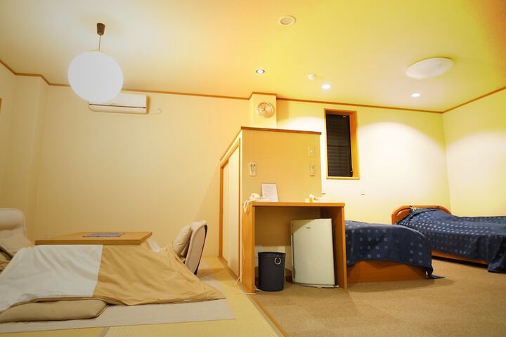 Room 7 of 22
