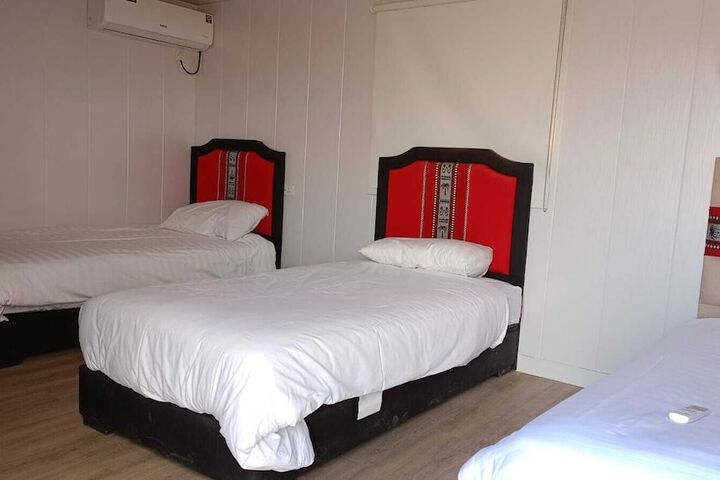 Room 5 of 38