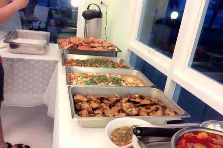Dining 49 of 72