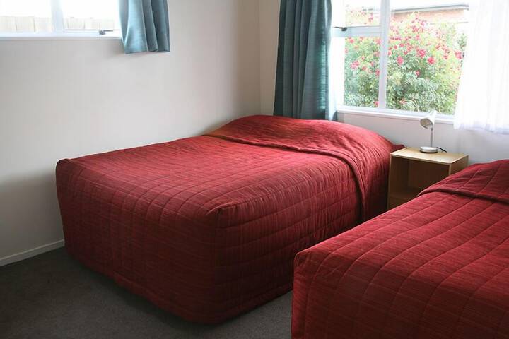 Room 5 of 30