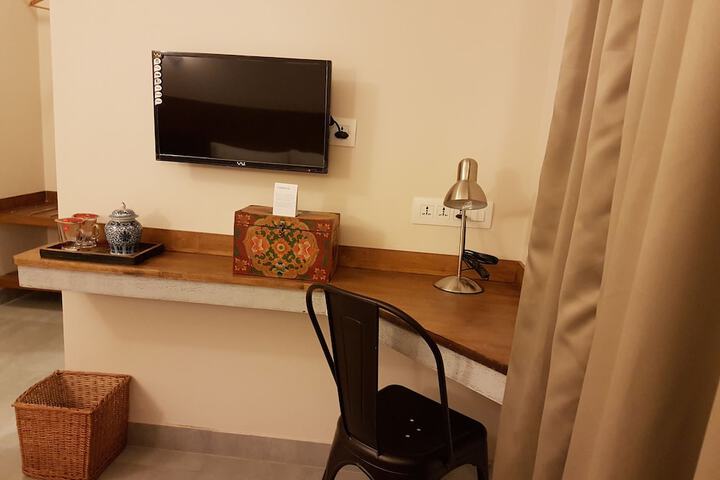 Room 17 of 50