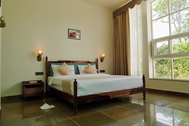 Room 7 of 22