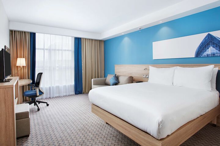 Room 21 of 41