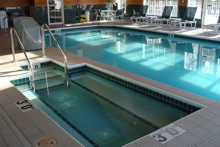 Pool 16 of 26